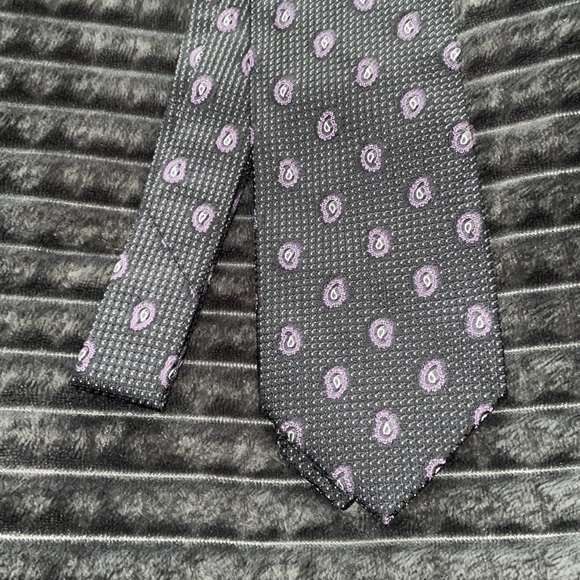 New Ermenegildo Zegna silk couture tie.